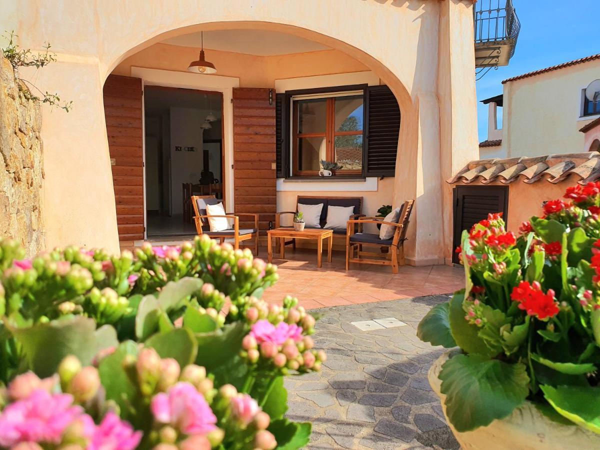 Casa Mara Villa Cala Liberotto Exterior photo